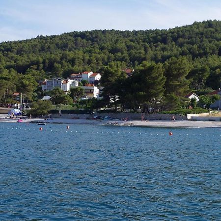 Apartments By The Sea Slatine, Ciovo - 14158 Kültér fotó